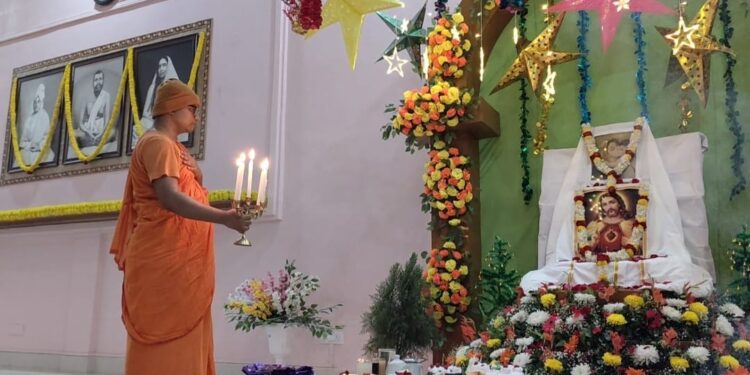 Ramakrishna Mission, Agartala Observes Christmas Eve, Showcasing Spirit of Universal Brotherhood