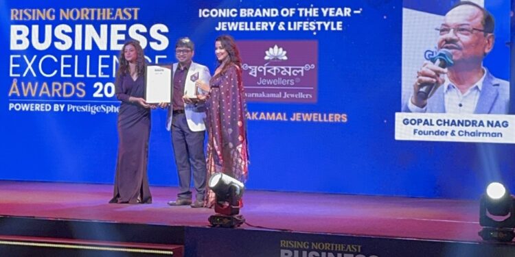 Swarnakamal Jewellers Wins Iconic Brand Award in Northeast