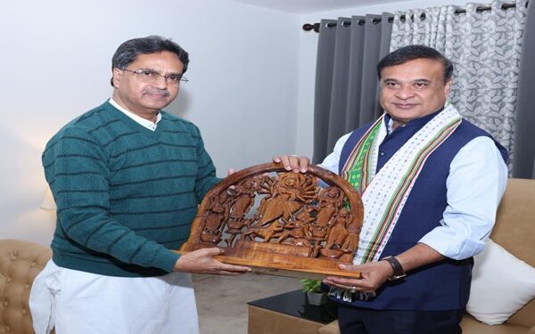 Himanta Biswa Sarma meets Manik Saha, talks connectivity, power