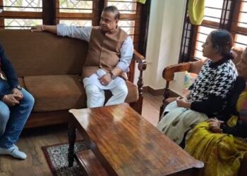 Assam CM Meets Family Members of Former Tripura Assembly Speaker Bishwabandhu Sen