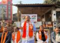 Bhattacharjee engages workers at Banamalipur Chai Pe Charcha