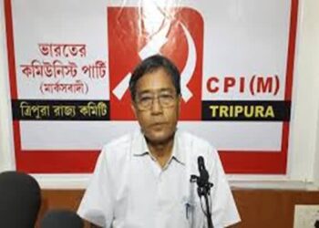 Chaudhury hits out at Shah over language remark