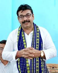 Tafajjal Hossain calls for modern education in Muslim community