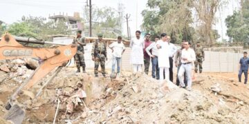 Mayor Inspects Battala Mahashmashan, Announces New Facility