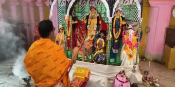 Saptami Puja marks Basanti festival at Durga Bari