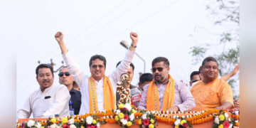 Middle East Jitters Drag Indian Stocks 2% Down