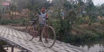 Bogarchatal Relies on Bamboo Bridge, Seeks Culvert