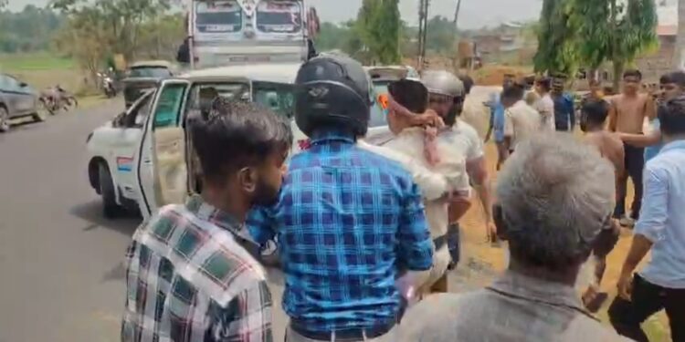 Security Personnel Injured in Road Accident Ahead of TTAADC Polls in Tripura