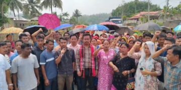 Highway Blockades in Khowai Escalate Post-Poll Tensions, TIPRA Motha Warns of Wider Agitation
