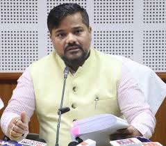 Minister vows better school facilities in Tripura