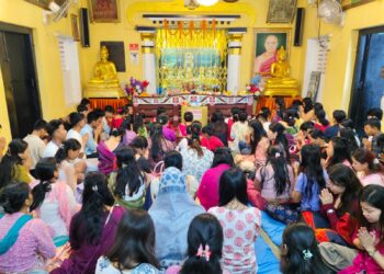 Buddha Purnima: Devotees gather at Venuvan Vihar
