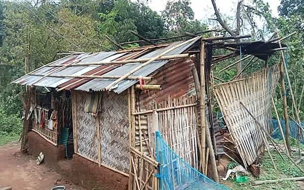 Minister Debbarma Aids Storm-Hit Family in Simna