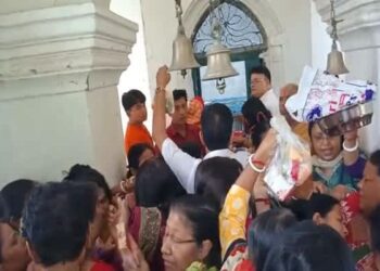 Mangalchandi Puja Draws Devotees to Ujjayanta Palace