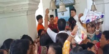 Mangalchandi Puja Draws Devotees to Ujjayanta Palace