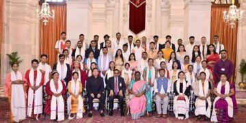 Tripura Artisans Create Rashtrapati Bhavan Invites