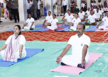 Governor Leads Yoga Day Event in Sepahijala