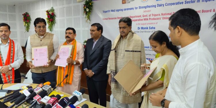 Tripura Signs Landmark MoU with NDDB to Accelerate White Revolution 2.0 and Strengthen Dairy Sector