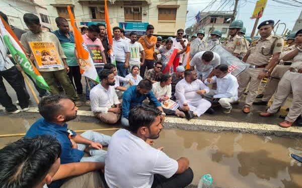 2. Youth Congress march on NEET corruption erupts in chaos near CM residence