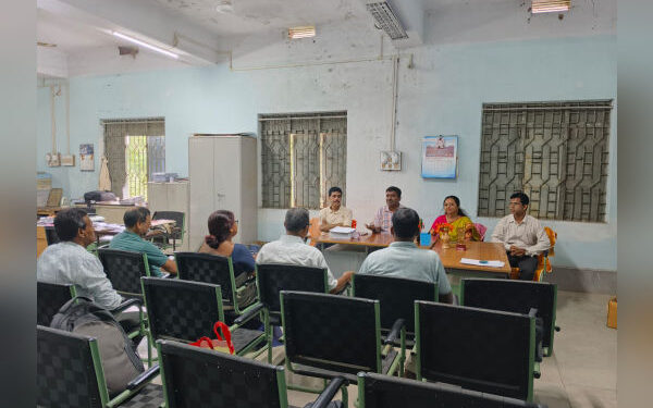Regional Director Inspects Belonia Centre
