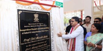 CM inaugurates 15 projects in Dhalai