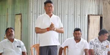 Minister assures solution to water crisis in Chakmaghat