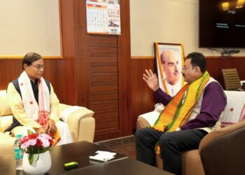 Tripura Speaker meets Assam counterpart Ranjit Das