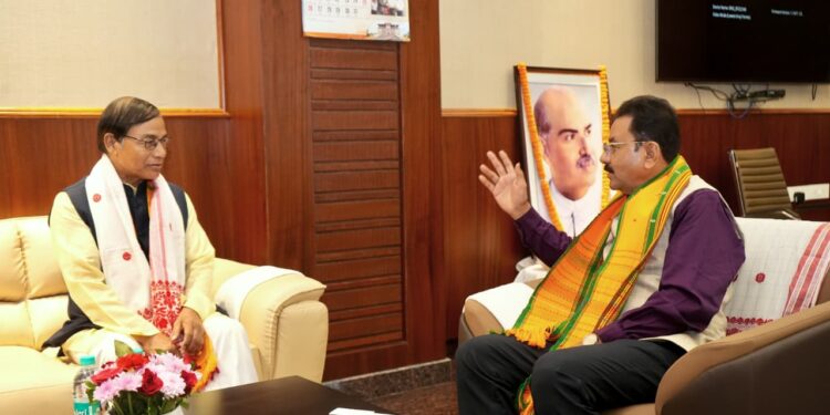 Tripura Speaker meets Assam counterpart Ranjit Das
