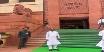 Rajib Bhattacharjee marks Parliament session opening