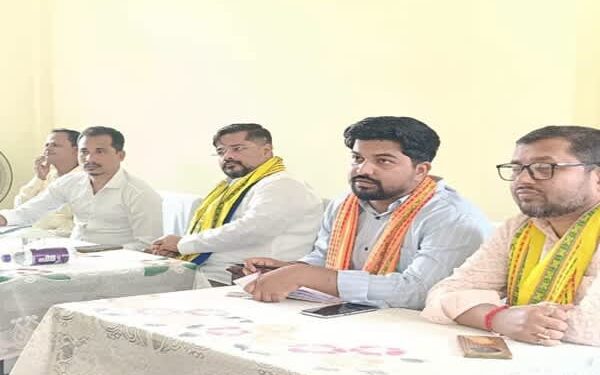 Majlishpur Mandal Reviews Grassroots Organisation