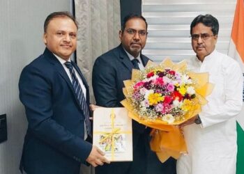 Sixth Finance Commission Hands Report to CM