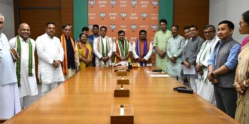 BJP reviews Tripura organisation in Delhi