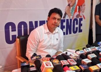 Biplab Deb Flags Poor National Highway Conditions, Questions NHIDCL’s Performance; Assures Early Repair