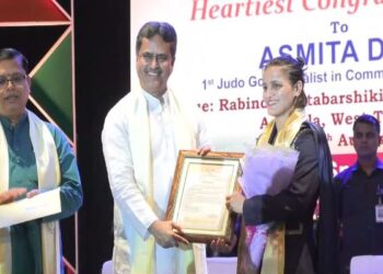 CM Manik Saha Felicitates Commonwealth Judo Gold Medallist Asmita Dey