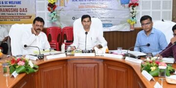 Sudhangshu Das Reviews Welfare Delivery in South Tripura