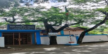 Inverted flag at Tripura Panchayat triggers outrage