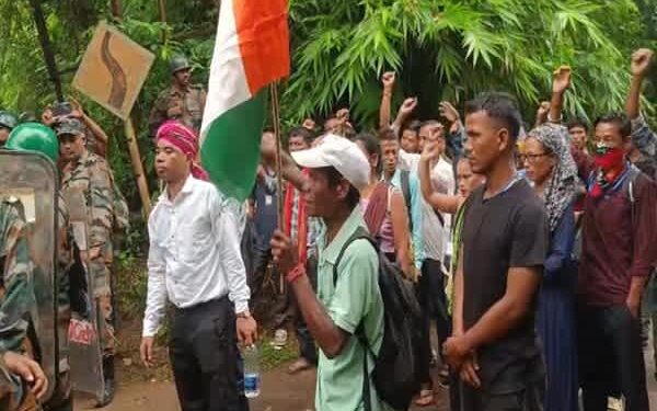 Road, Rail Blocked Over 7 Demands
