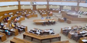 Saha Announces More Road-Widening Projects