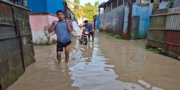 Howrah River Nears Red Mark, Flood Crisis Deepens in Khayerpur