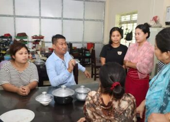Minister Conducts Surprise Hostel Inspection, Warns of Strict Action
