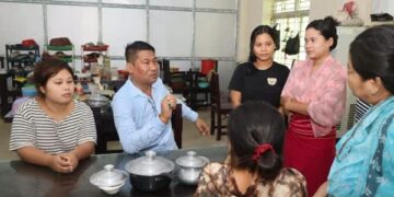 Minister Conducts Surprise Hostel Inspection, Warns of Strict Action