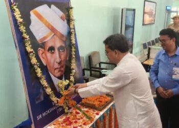 Tripura Explores IIT Kharagpur Partnership for Innovative Infrastructure Solutions