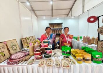 Two Tripura SHG women showcase local crafts at Karnataka Saras Fair