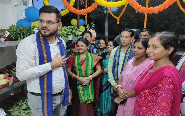 Gomati Fresh Vegetable Mart Opens in Dhajanagar to Boost SHG Livelihoods