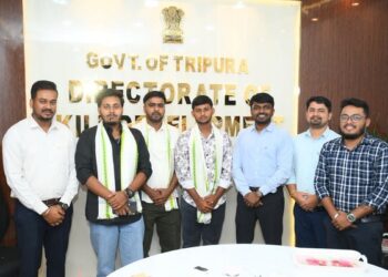 Three Tripura youths land machine operator jobs in Dubai after skill training