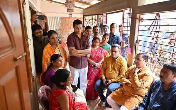 Tinku Roy visits family of murdered brothers, assures justice