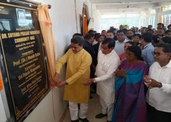 Elected representatives must earn public trust through development: Tripura CM